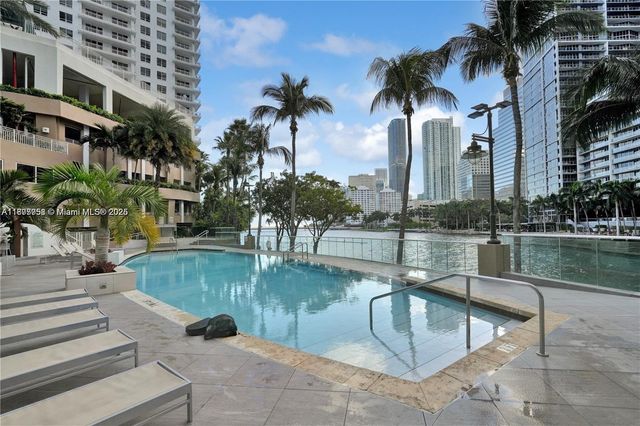 901 Brickell Key Blvd 906, Miami, FL 33131