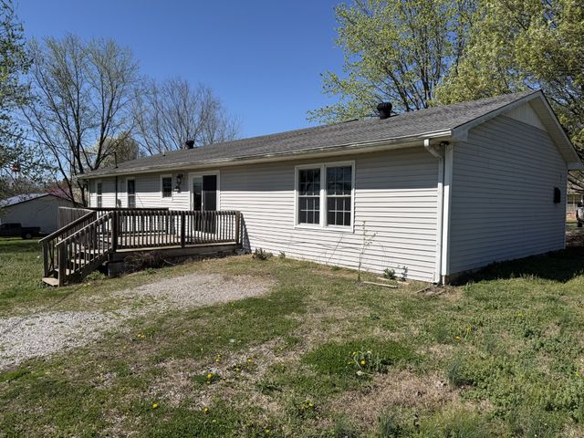 127 Michael Cir, Lawrenceburg, TN 38464