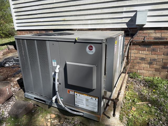 127 Michael Cir, Lawrenceburg, TN 38464