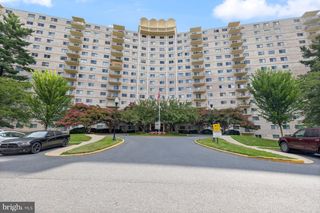 1121 UNIVERSITY BLVD W #912-B, Silver Spring, MD 20902