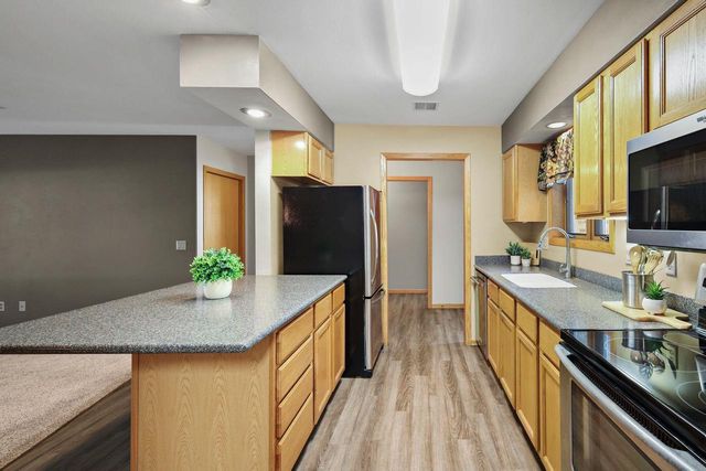 7213 Saukdale Drive, Madison, WI 53717