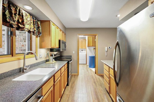 7213 Saukdale Drive, Madison, WI 53717