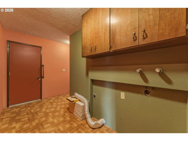 1427 WILKENSON St, Milton Freewater, OR 97862