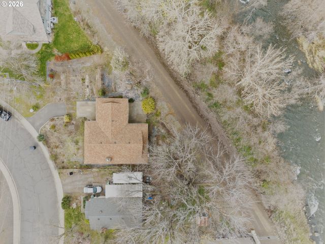 1427 WILKENSON St, Milton Freewater, OR 97862