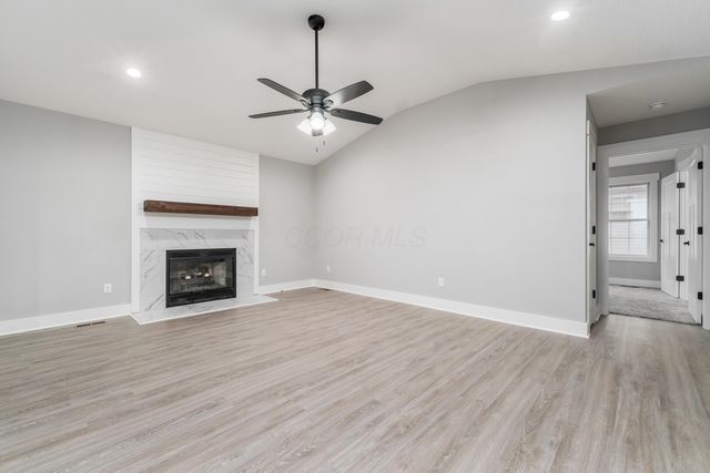 5012 Gore Street, Canal Winchester, OH 43110