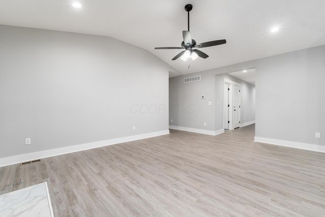 5012 Gore Street, Canal Winchester, OH 43110