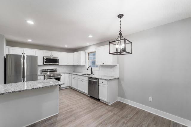 5012 Gore Street, Canal Winchester, OH 43110