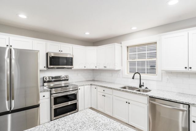 5012 Gore Street, Canal Winchester, OH 43110