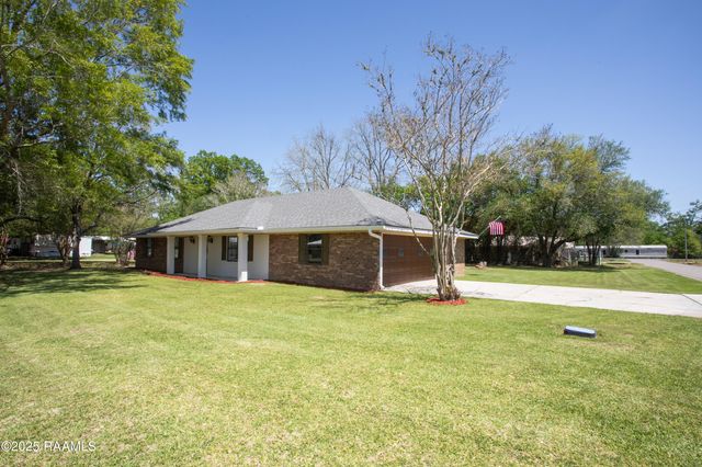 140 Saint Leo Street, Opelousas, LA 70570