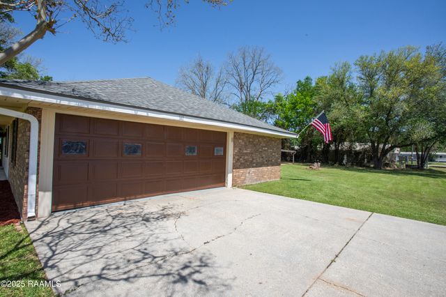 140 Saint Leo Street, Opelousas, LA 70570