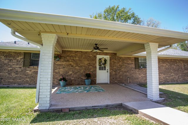 140 Saint Leo Street, Opelousas, LA 70570