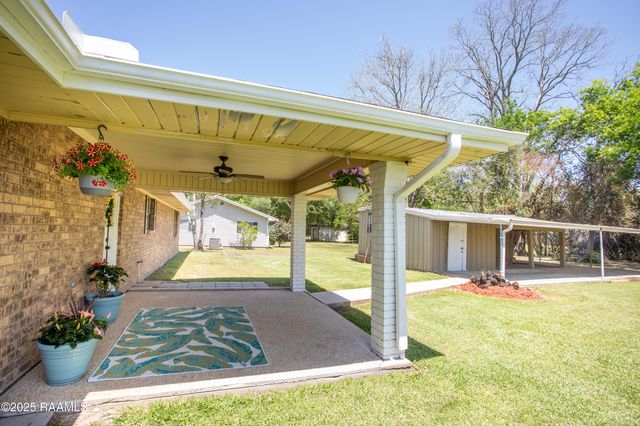 140 Saint Leo Street, Opelousas, LA 70570