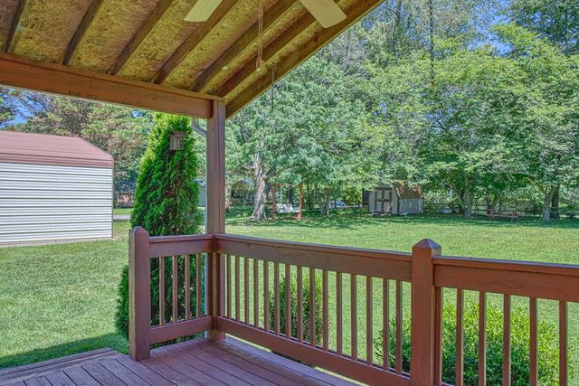 2085 Herbert Garrett Rd, Cookeville, TN 38506