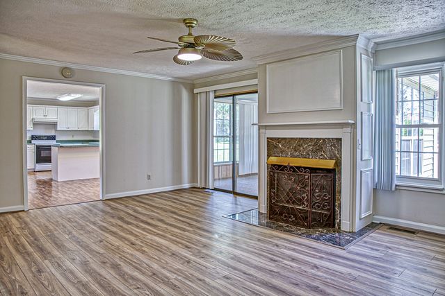 2085 Herbert Garrett Rd, Cookeville, TN 38506