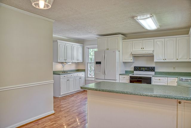 2085 Herbert Garrett Rd, Cookeville, TN 38506