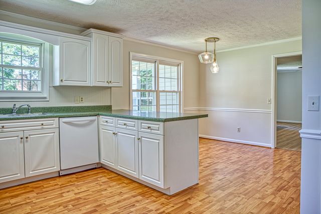 2085 Herbert Garrett Rd, Cookeville, TN 38506