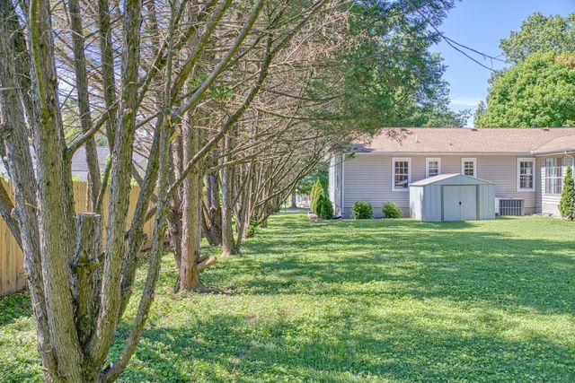 2085 Herbert Garrett Rd, Cookeville, TN 38506