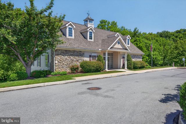 20 HARDY CT, Lancaster, PA 17602
