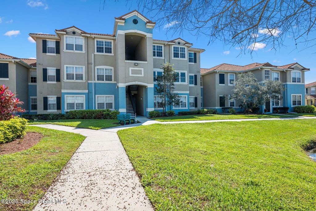 5683 Star Rush Drive 204, Melbourne, FL 32940