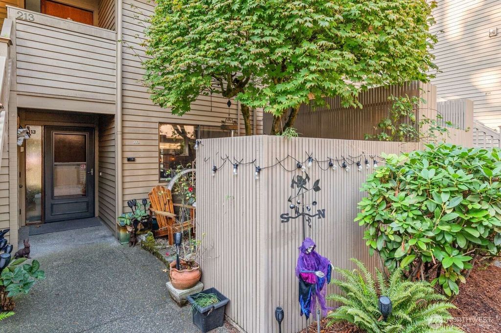 2023 Narrows View Circle NW #B113, Gig Harbor, WA 98335