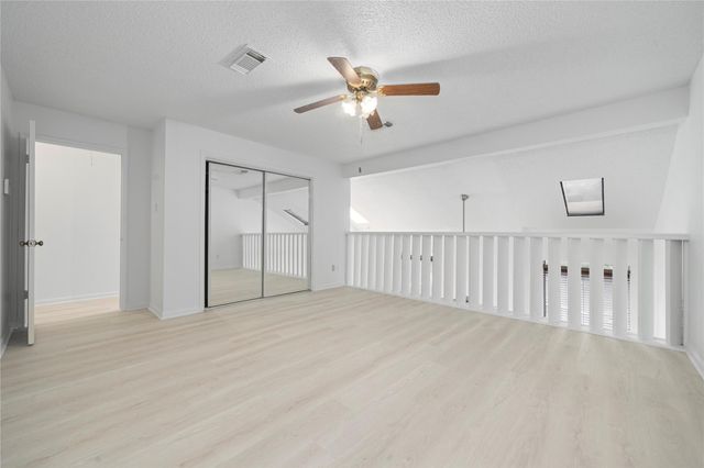 13742 Hollowgreen Drive 604, Houston, TX 77082