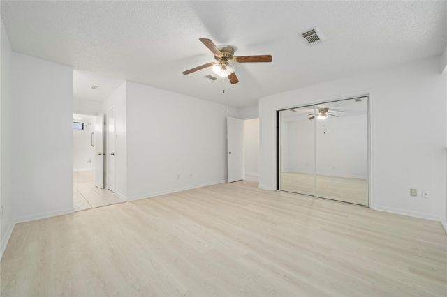 13742 Hollowgreen Drive 604, Houston, TX 77082