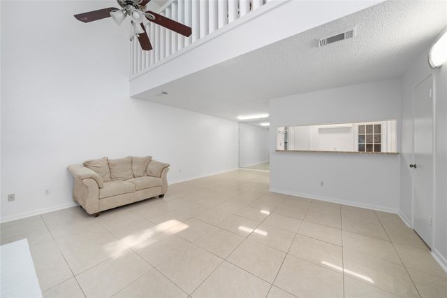 13742 Hollowgreen Drive 604, Houston, TX 77082