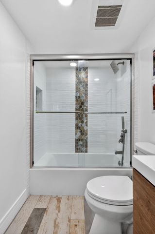 4355 Village Drive B, Delray Beach, FL 33445
