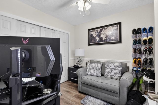 4355 Village Drive B, Delray Beach, FL 33445
