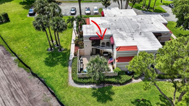 4355 Village Drive B, Delray Beach, FL 33445