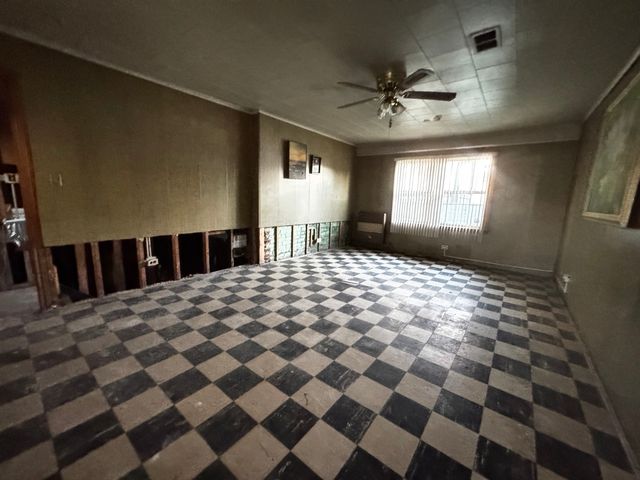 10100 S Saint Lawrence Avenue, Chicago, IL 60628