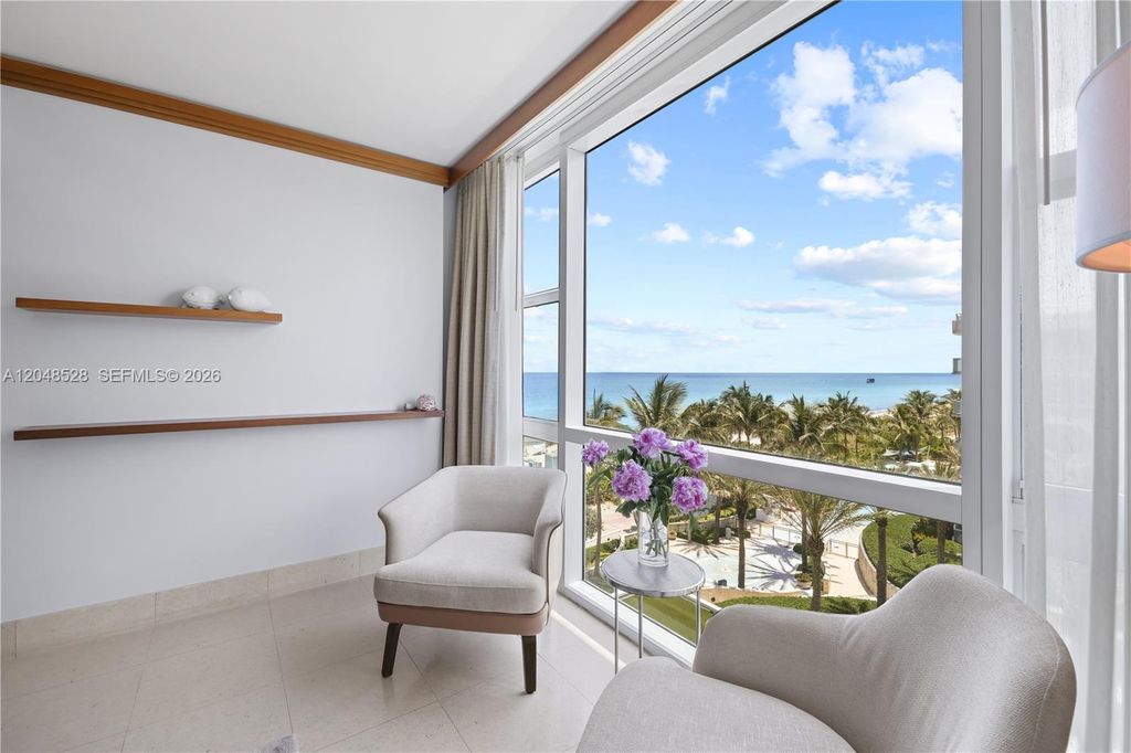 6801 Collins Ave 516, Miami Beach, FL 33141