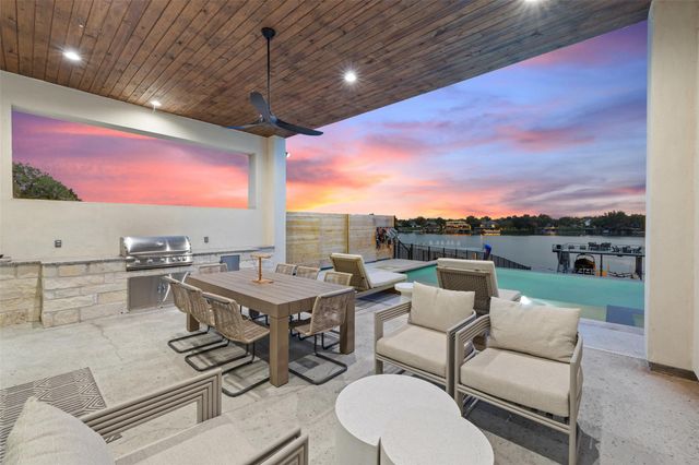1298 Euel Moore DR, Kingsland, TX 78639