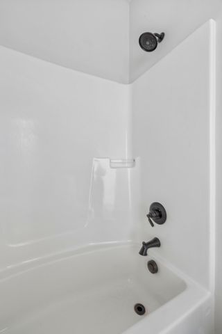 1162 Oak Grove Rd, Dickson, TN 37055