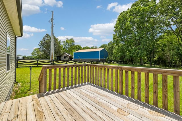 1162 Oak Grove Rd, Dickson, TN 37055