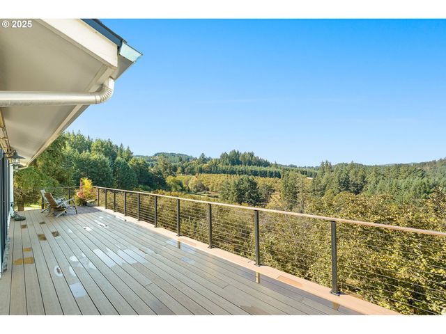 20805 Ne BIG FIR Ln, Dundee, OR 97115