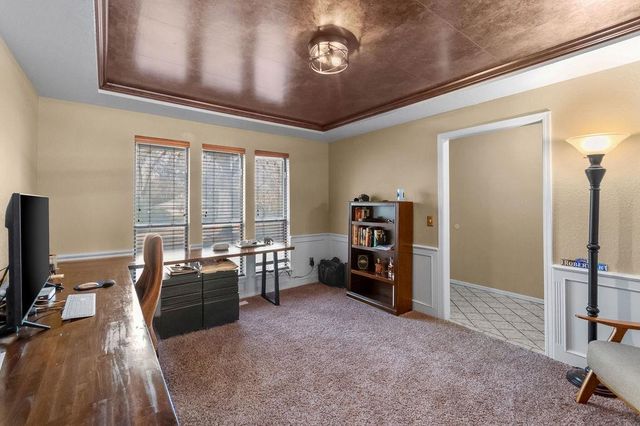 2216 E 37th Street, Edmond, OK 73013