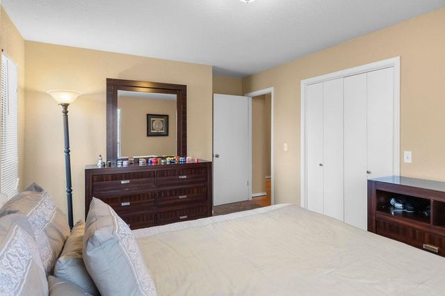 2216 E 37th Street, Edmond, OK 73013