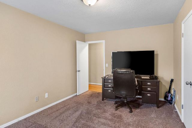 2216 E 37th Street, Edmond, OK 73013