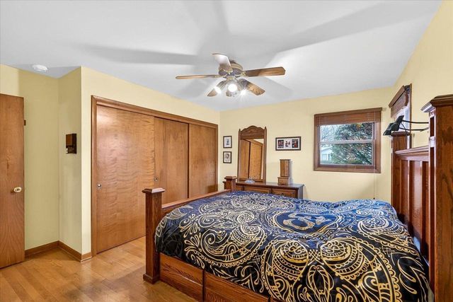 2306 Woodcrest Drive, Portage, WI 53901