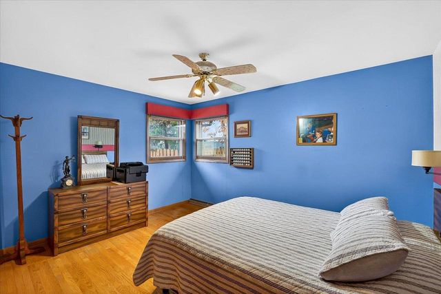 2306 Woodcrest Drive, Portage, WI 53901