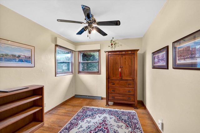 2306 Woodcrest Drive, Portage, WI 53901