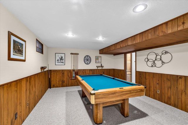 2306 Woodcrest Drive, Portage, WI 53901