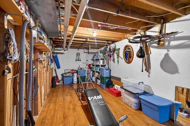 2306 Woodcrest Drive, Portage, WI 53901