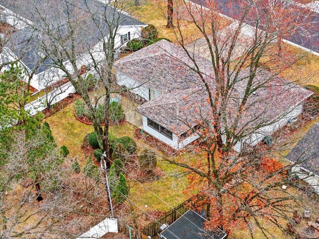 2306 Woodcrest Drive, Portage, WI 53901