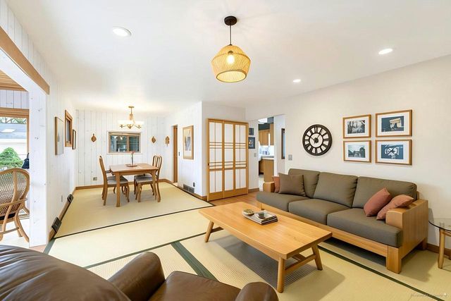 2306 Woodcrest Drive, Portage, WI 53901