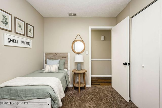 1311 Scholar St, Louisville, KY 40213