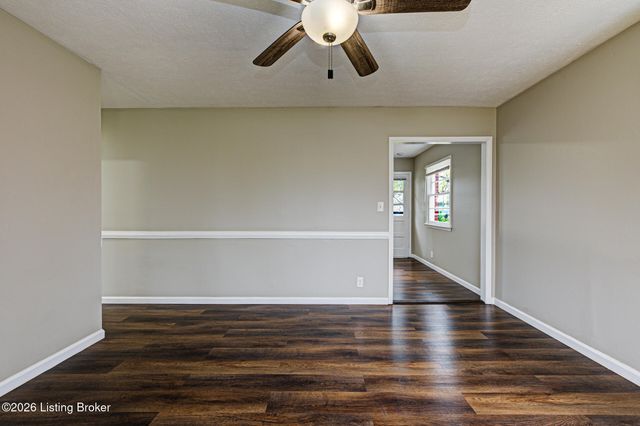 1311 Scholar St, Louisville, KY 40213