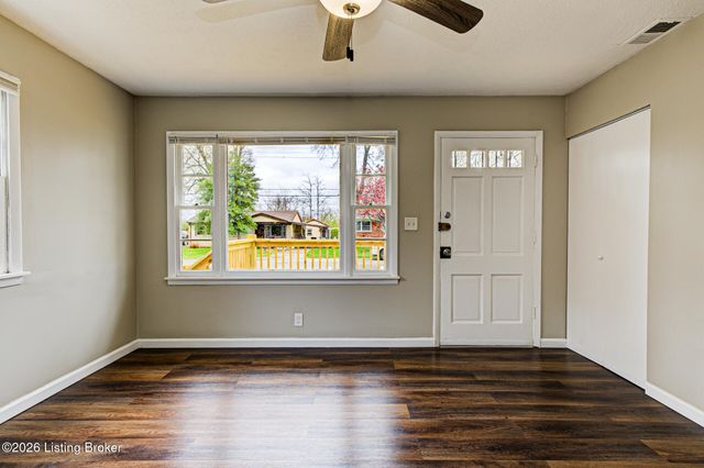 1311 Scholar St, Louisville, KY 40213