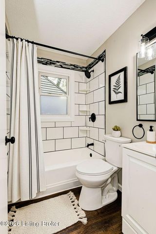 1311 Scholar St, Louisville, KY 40213